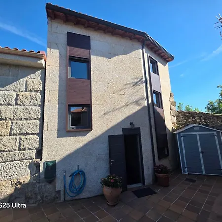 La Casa De Arriba Дом отдыха Оренсе
